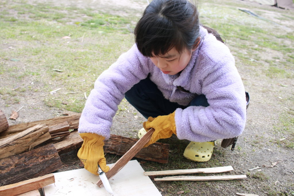 フェザースティックづくり